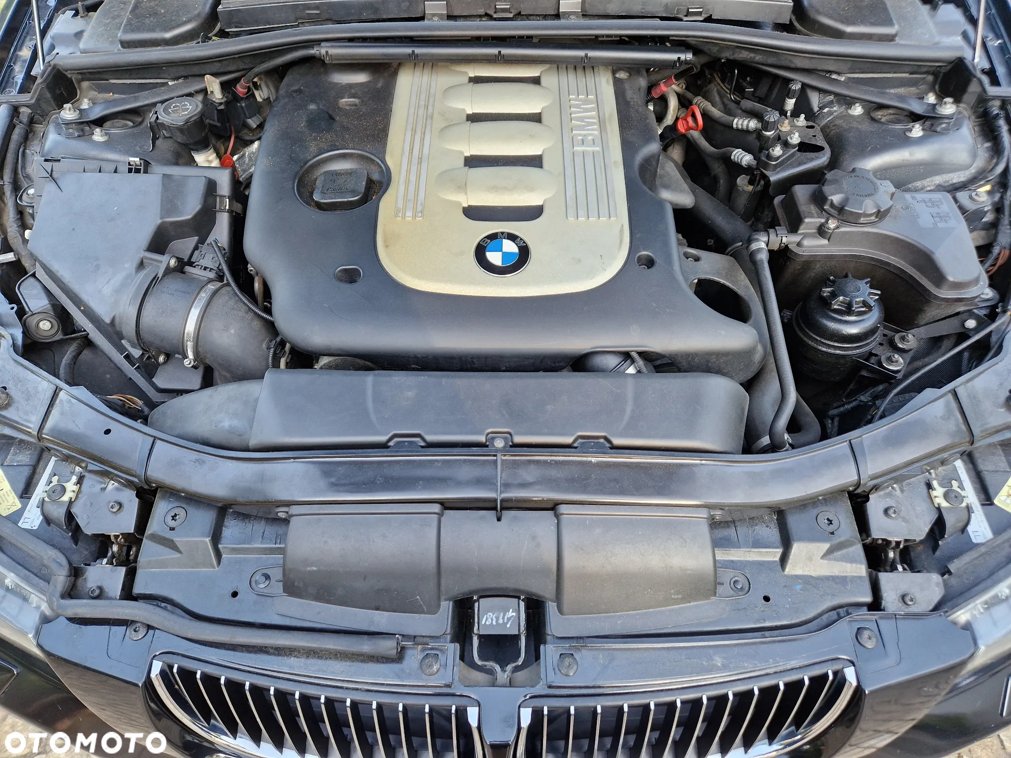 BMW Seria 3 335d DPF Touring - 24