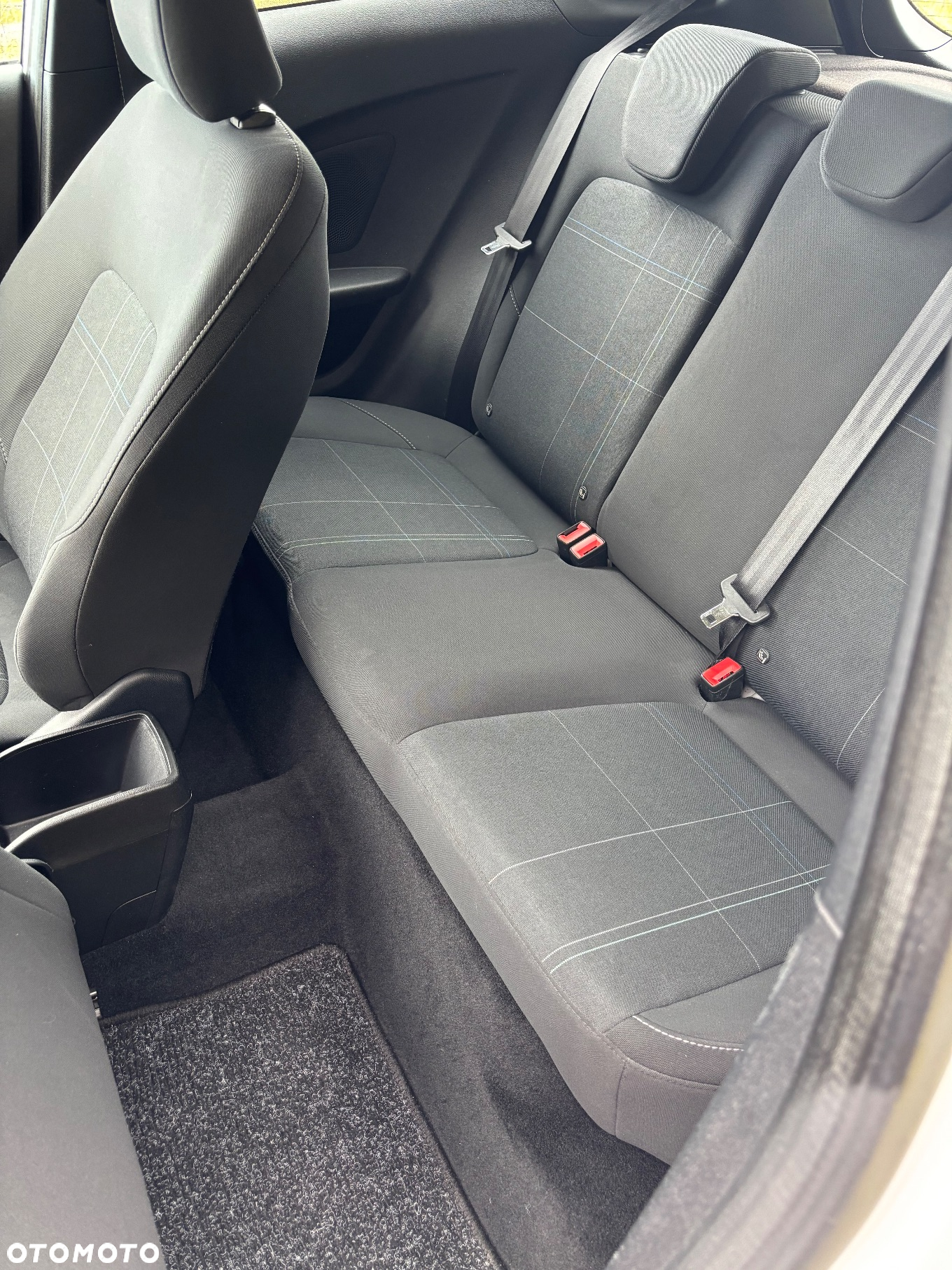 Ford Fiesta 1.1 S&S TREND - 11