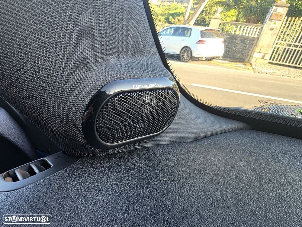 MINI 3 Portas John Cooper Works Auto Desportiva - 36