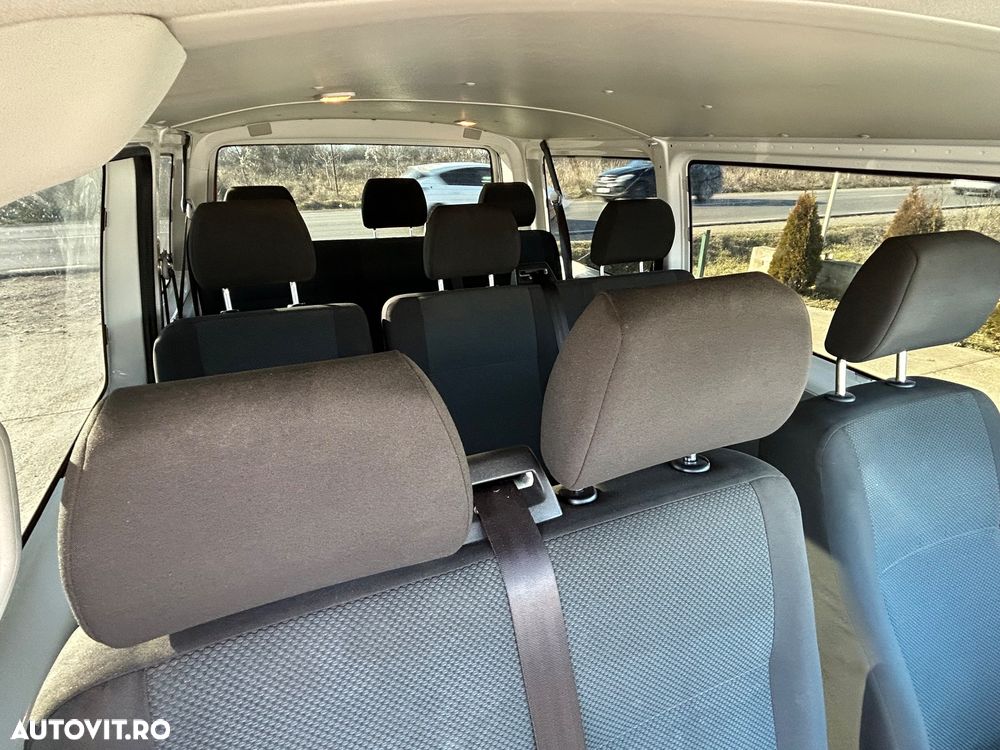 Volkswagen Transporter - 5
