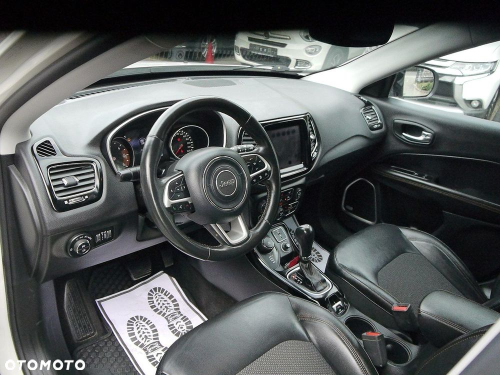 Jeep Compass 2.0 MultiJet Active Drive Automatik Limited - 29