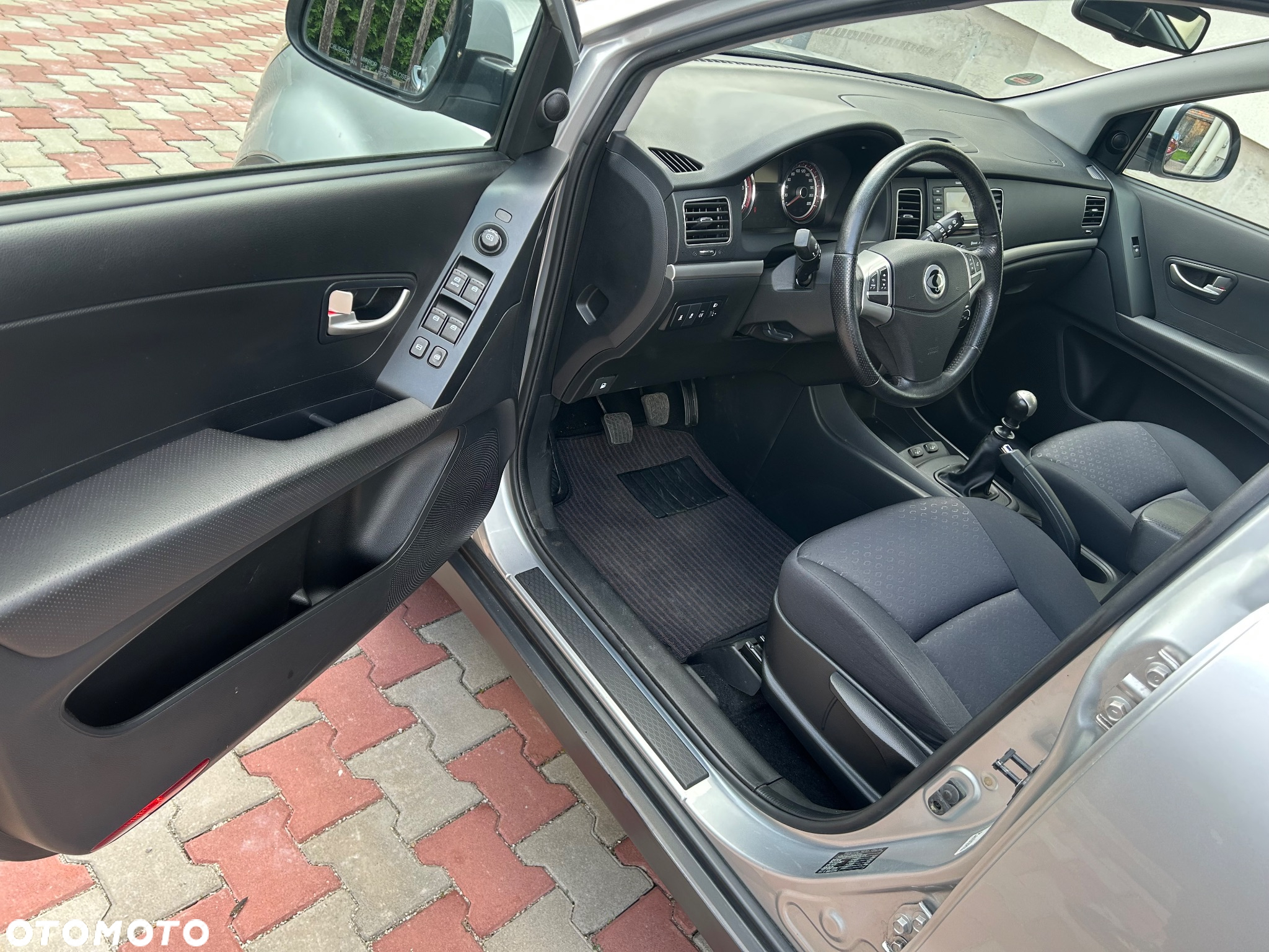 SsangYong/KGM Korando 2.0 E-XDi DPF 4WD Quartz - 17