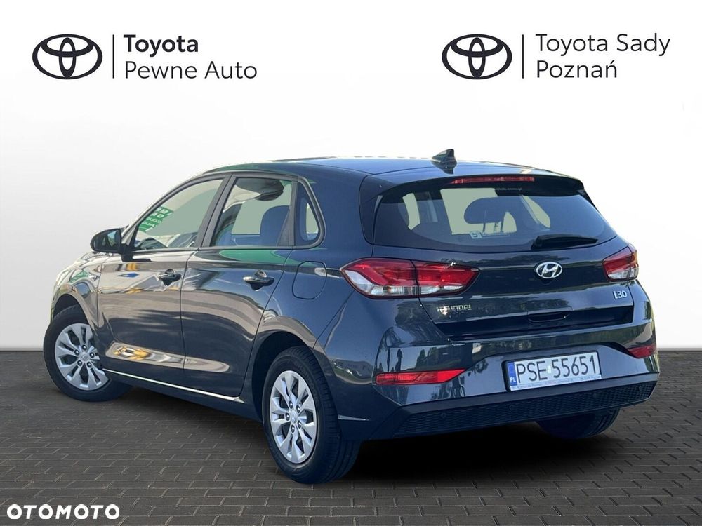 Hyundai i30 1.0 T-GDI Classic + - 6