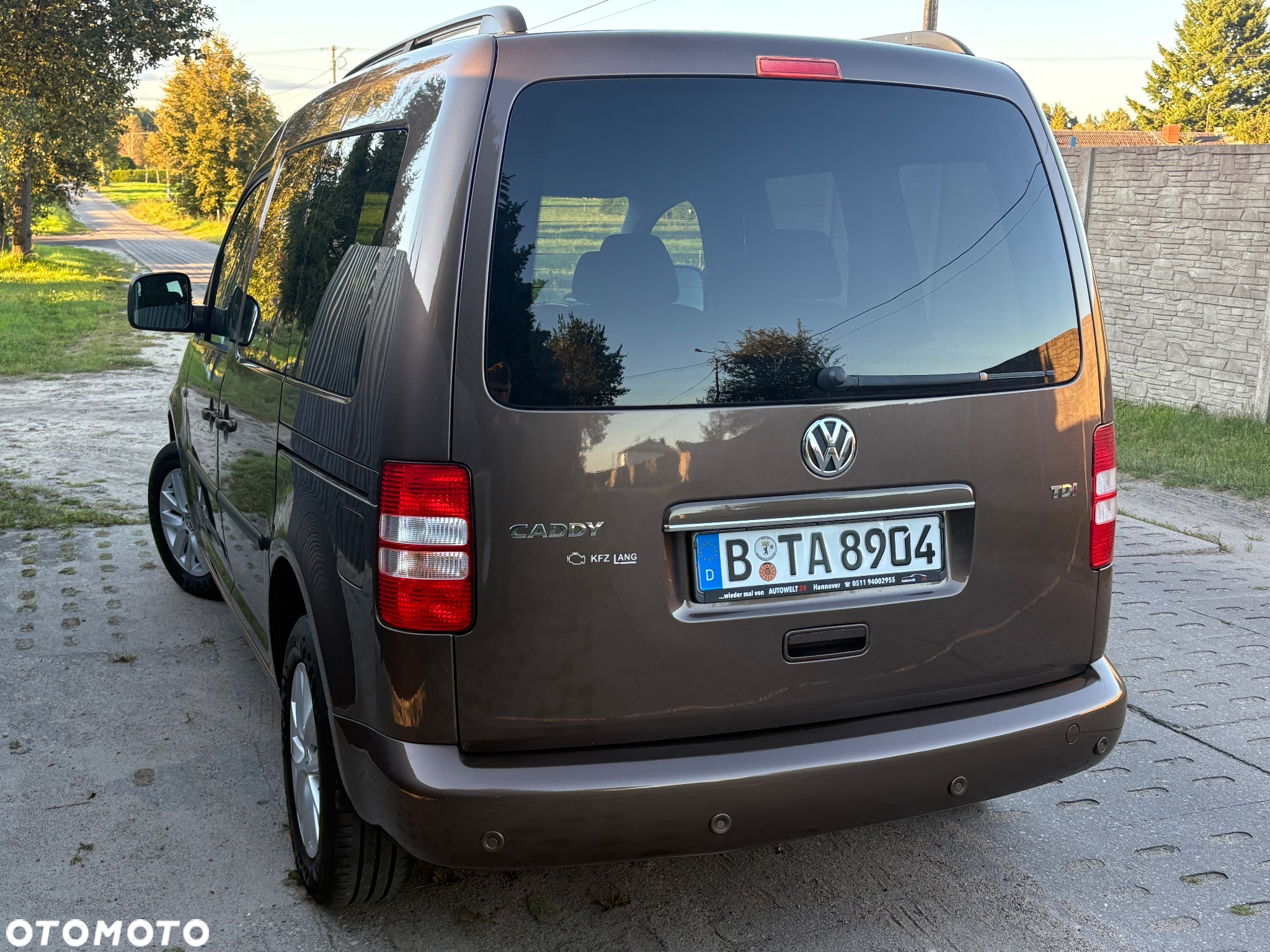 Volkswagen Caddy 1.6 TDI Comfortline DSG - 6