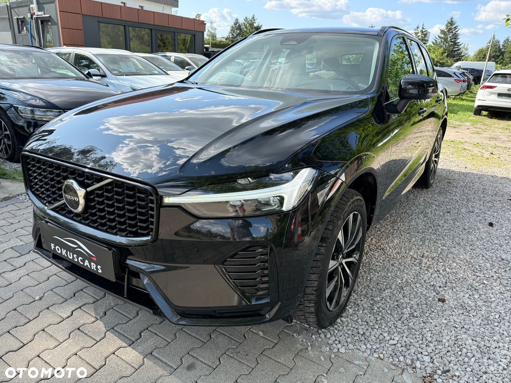 Volvo XC 60 B4 B Plus Dark - 2
