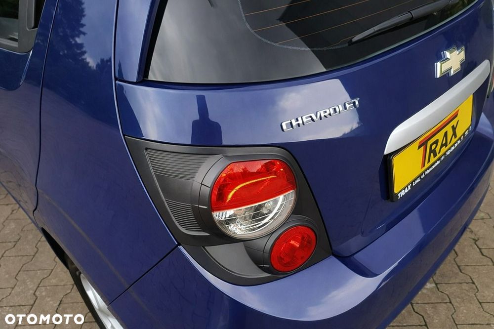 Chevrolet Aveo - 11