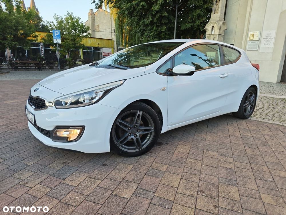 Kia ProCeed 1.4 XL - 2