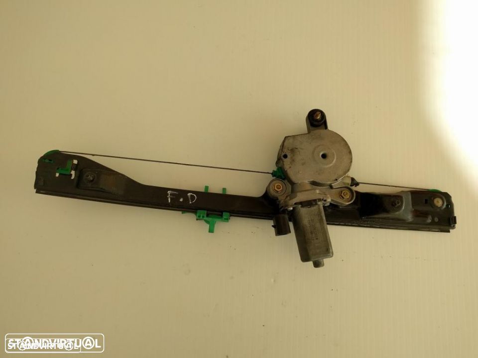 elevador frente direito fiat punto mk2 1999 a 2005 - 1