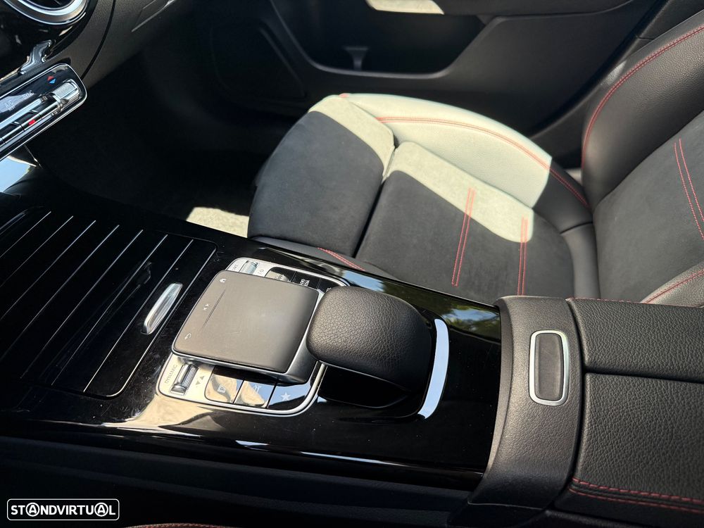 Mercedes-Benz A 180 7G-DCT AMG Line - 24