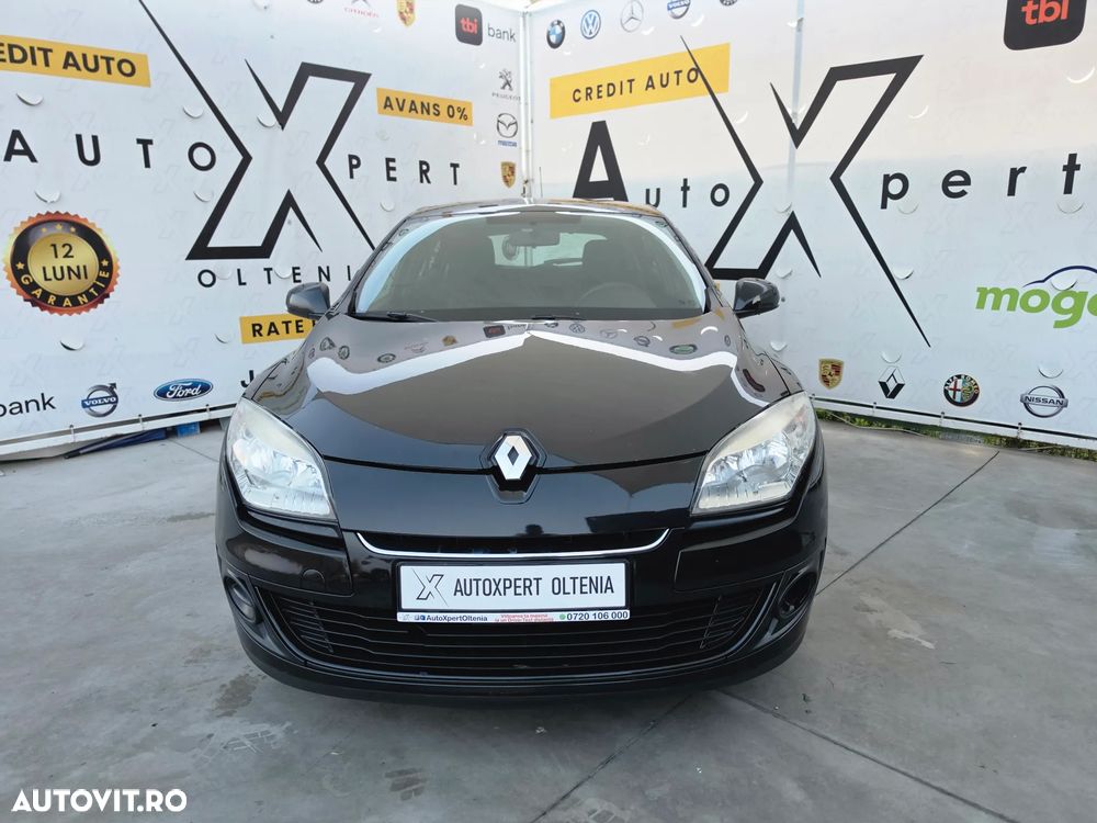 Renault Megane 2012 photo 2