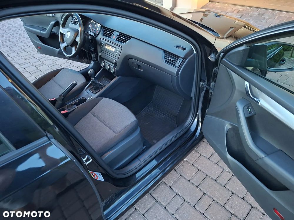 Skoda Octavia 1.6 TDI Active - 10