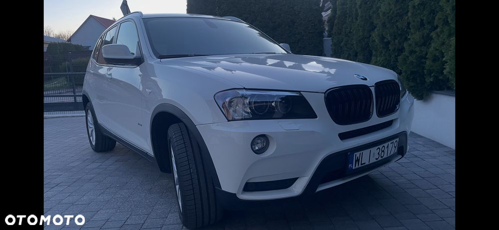 BMW X3 28i xDrive - 4