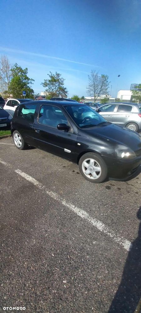 Renault Clio 1.2 16V Alize - 2