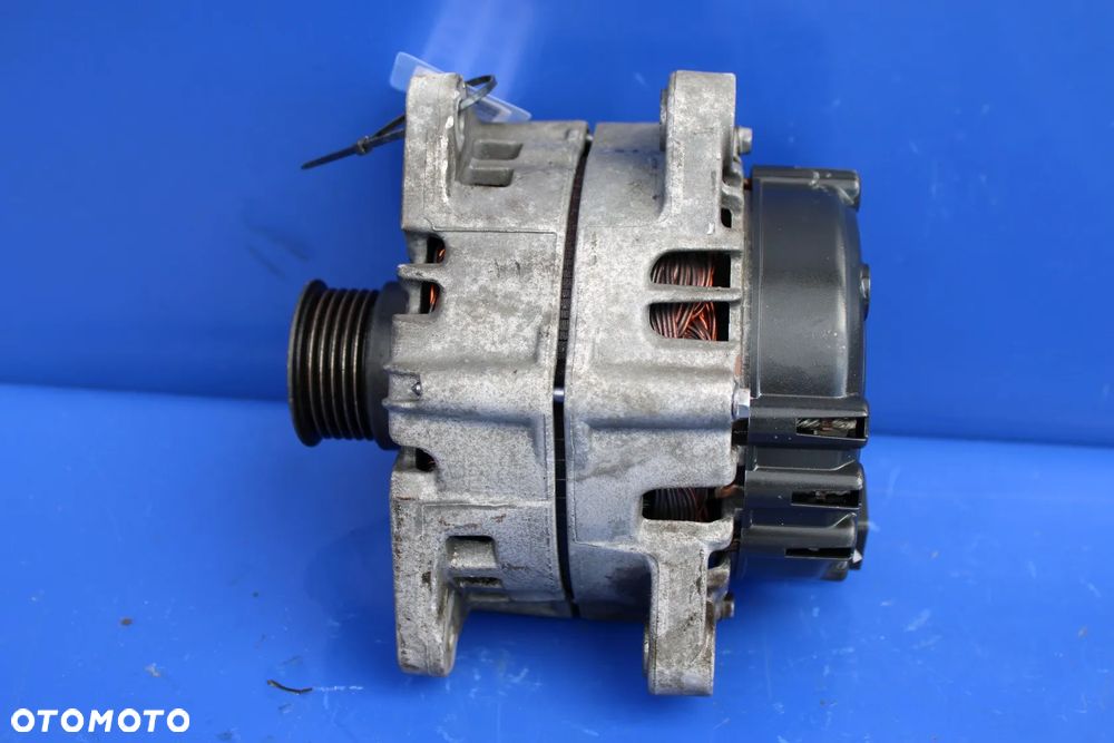 Alternator OE Mercedes CL CL500 W216 C216 Lift W221 M278 4.7 A0141541002 - 6