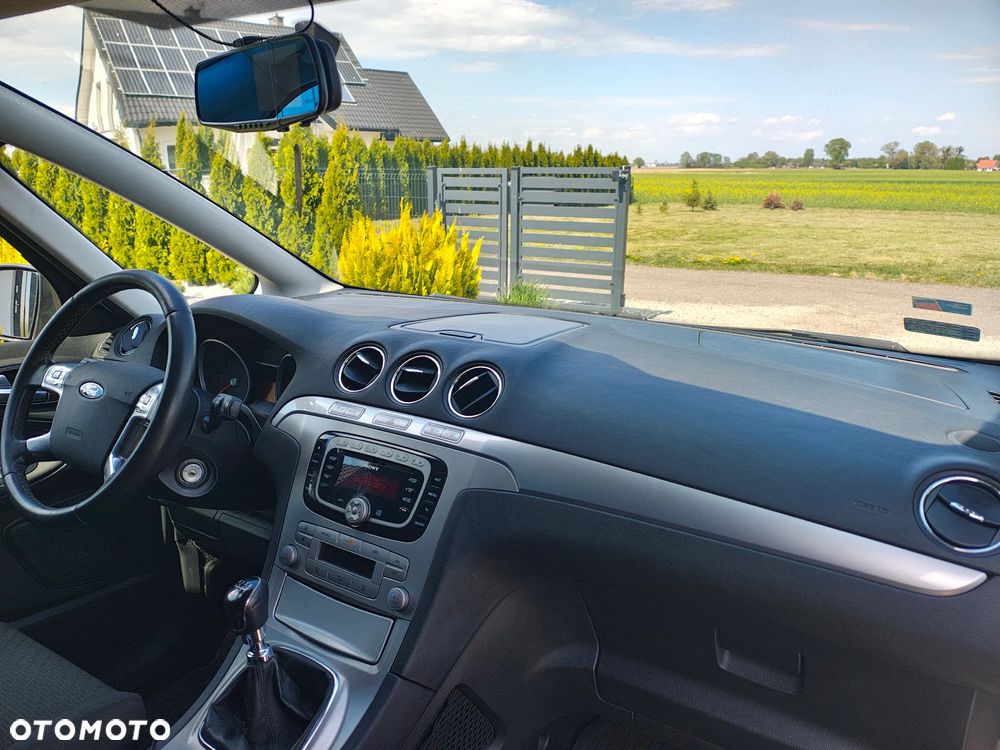 Ford S-Max 2.0 TDCi DPF Ambiente - 4