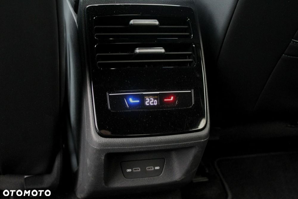 Volkswagen ID.7 77kWh Special Edition - 25
