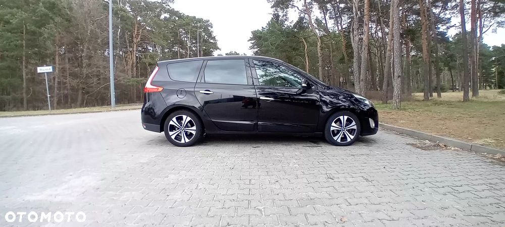 Renault Scenic dCi 130 FAP Bose Edition - 8