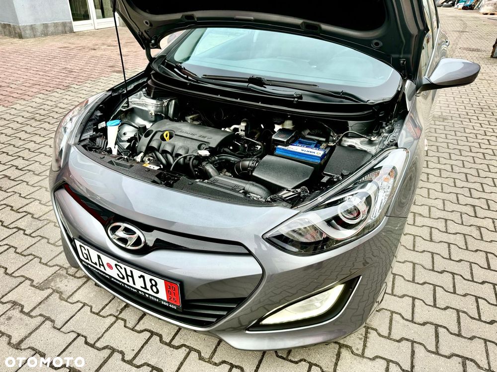 Hyundai i30 1.4 Premium - 21