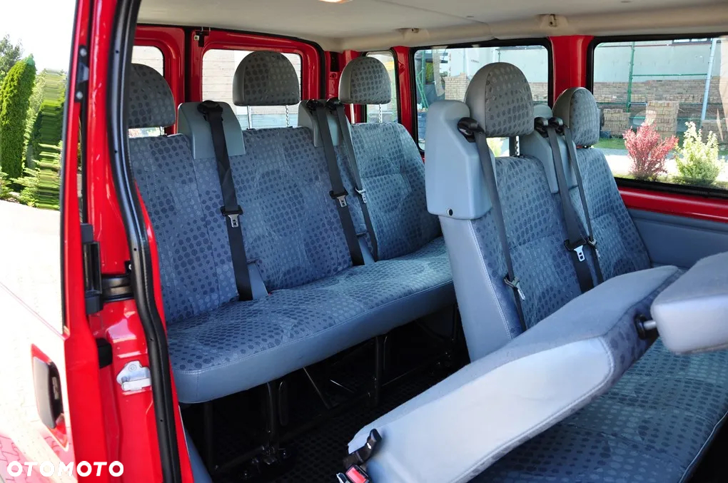 Ford TRANSIT TOURNEO - 26