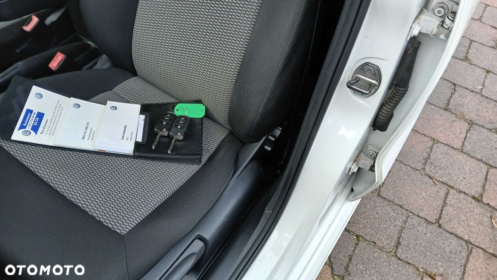 Volkswagen Polo - 8