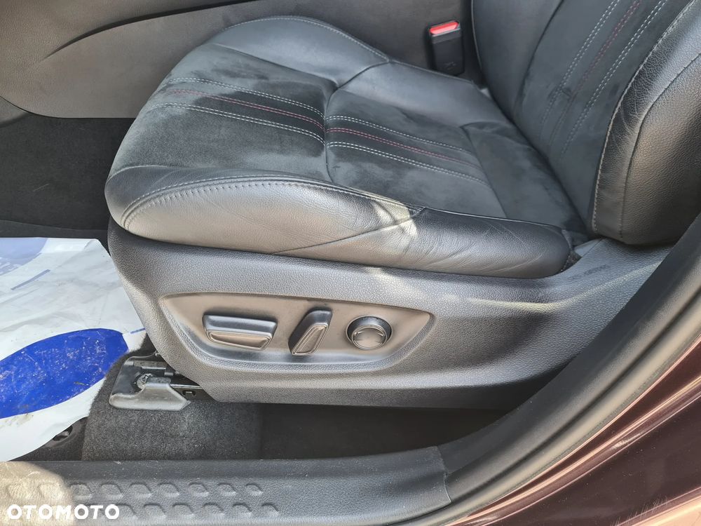 Toyota C-HR 2.0 Hybrid GR Sport - 12