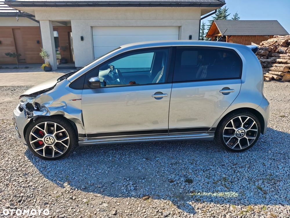Volkswagen up! GTI - 6