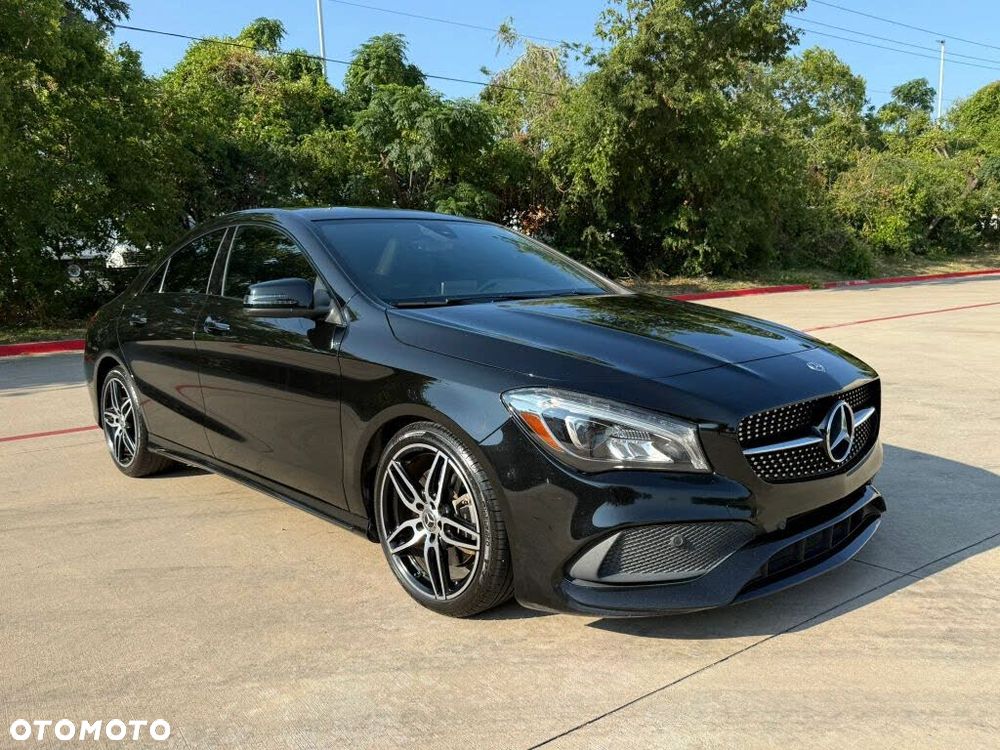 Mercedes-Benz CLA 250 4Matic 7G-DCT Sport - 5