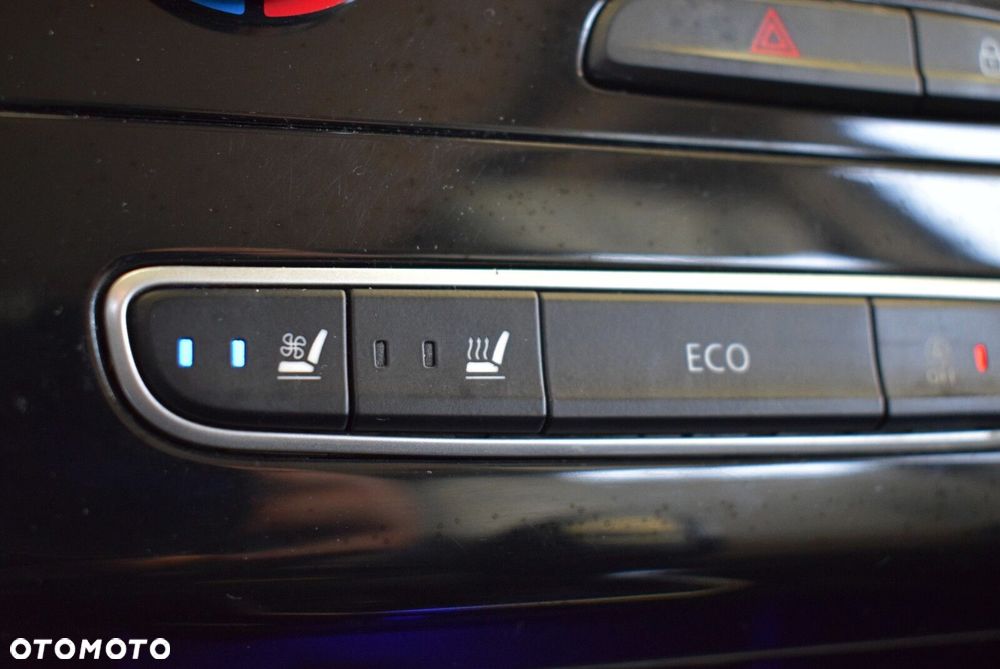 Renault Koleos 2.0 dCi Initiale Paris X-Tronic - 32