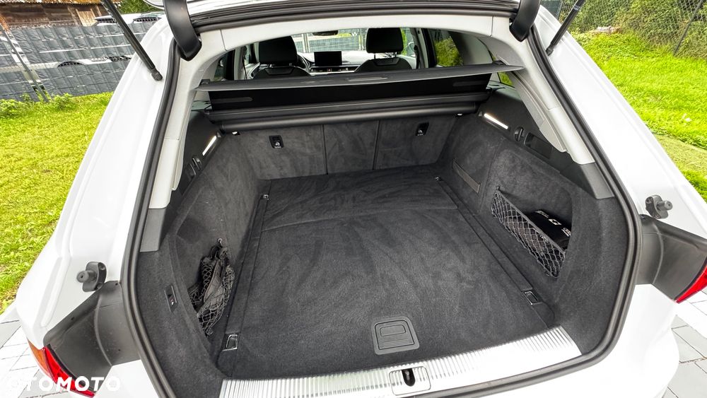 Audi A4 Avant 40 TDI quattro S tronic S line - 29