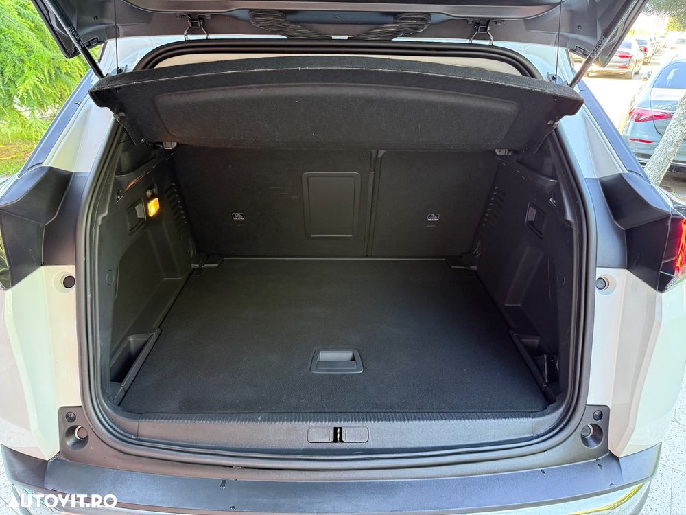 Peugeot 3008 PureTech 130 Stop & Start GPF EAT8 Allure - 35