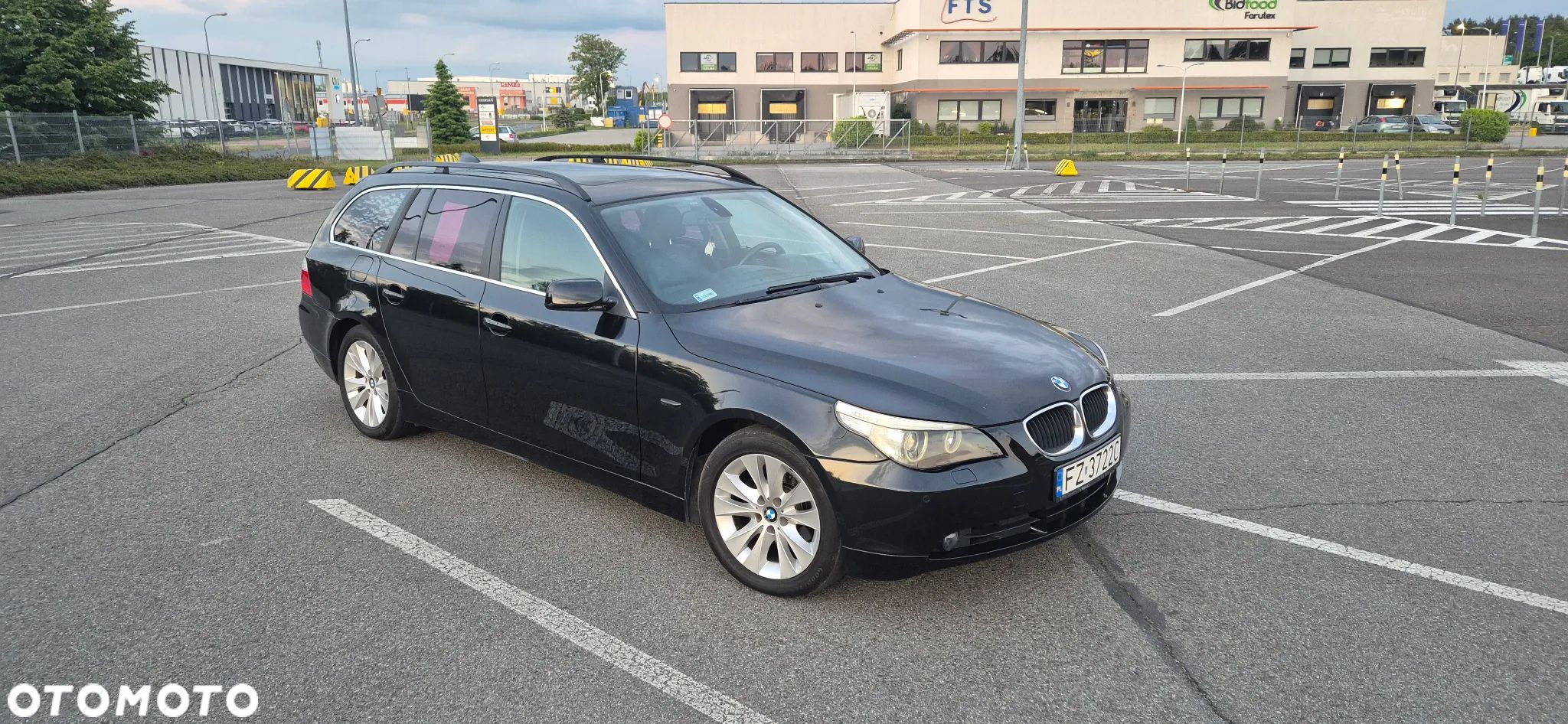 BMW Seria 5 520d Touring - 1