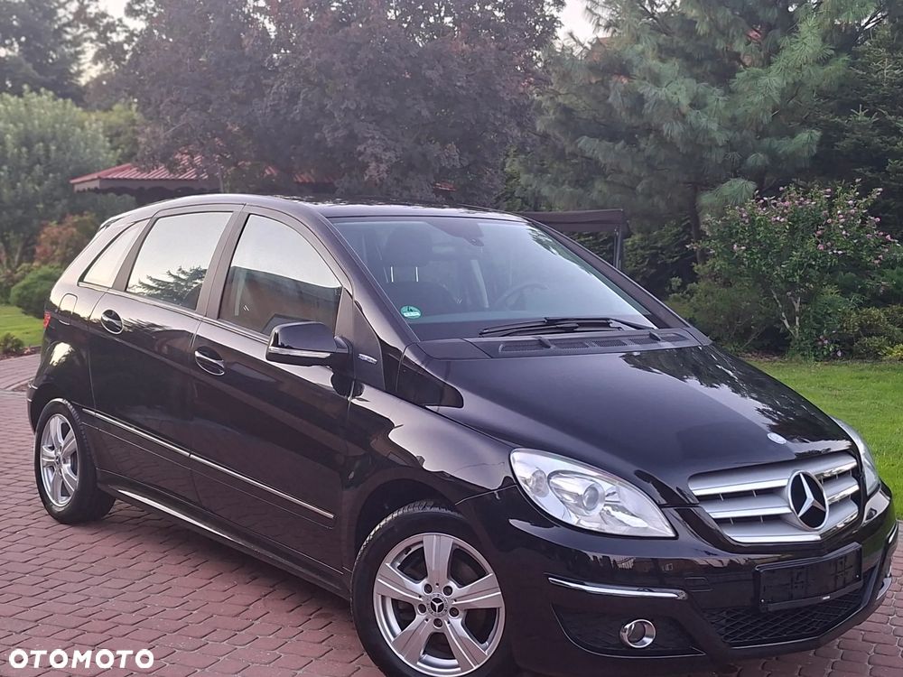 Mercedes-Benz Klasa B 180 BlueEFFICIENCY - 4