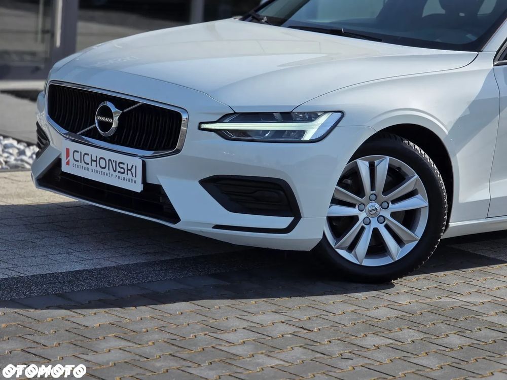 Volvo V60 B3 B Momentum Pro - 29
