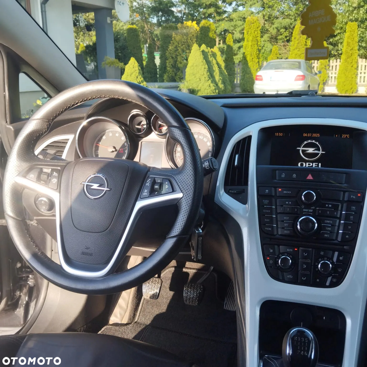 Opel Astra GTC 1.4 Turbo - 16