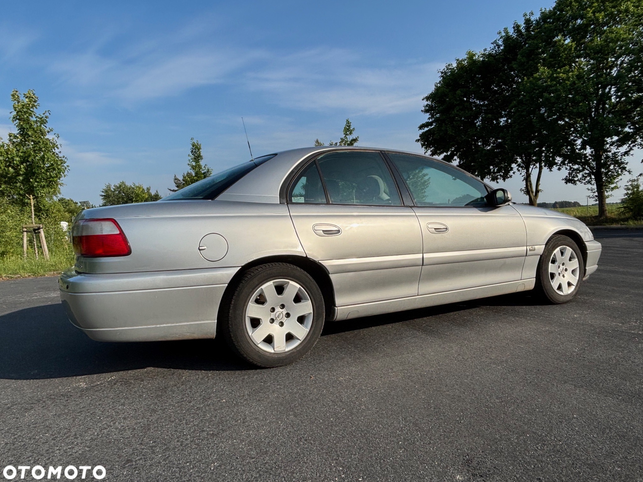 Opel Omega 2.5 TD Elegance - 2