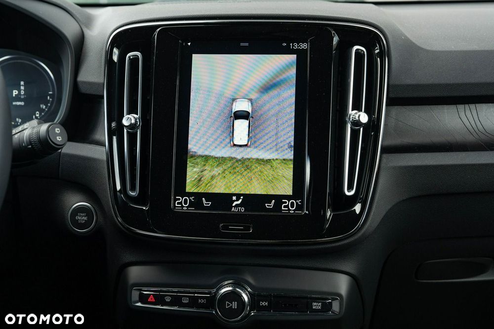 Volvo XC 40 - 21