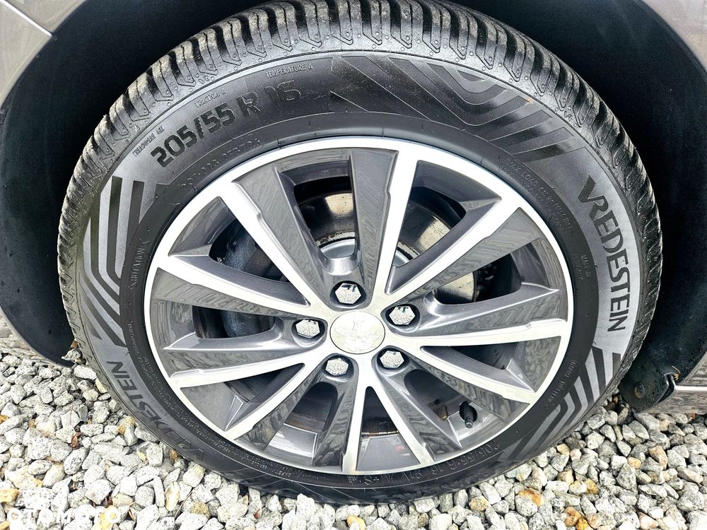 Peugeot 308 1.6 BlueHDi Active S&S EAT6 - 22