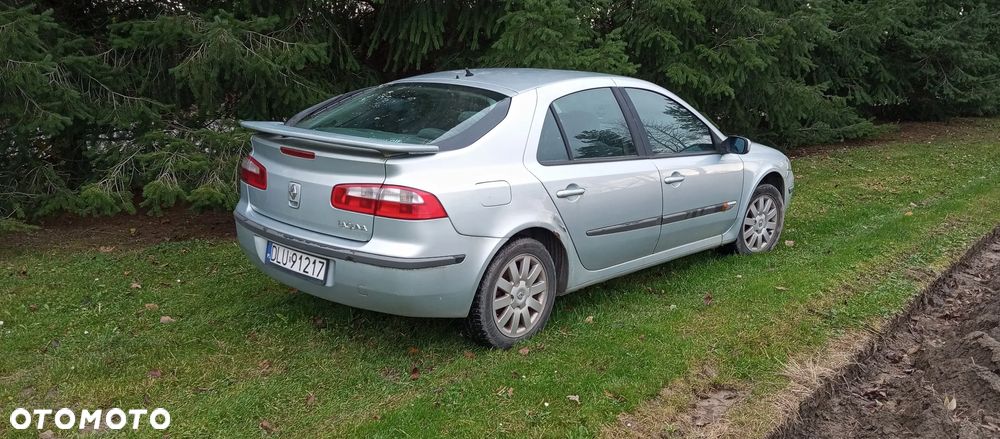Renault Laguna 1.8 RXE Millenium - 1