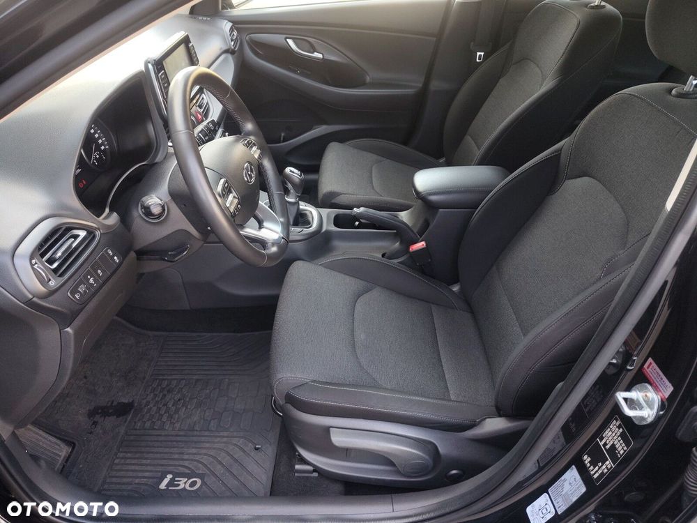 Hyundai i30 1.5 DPI Comfort - 14