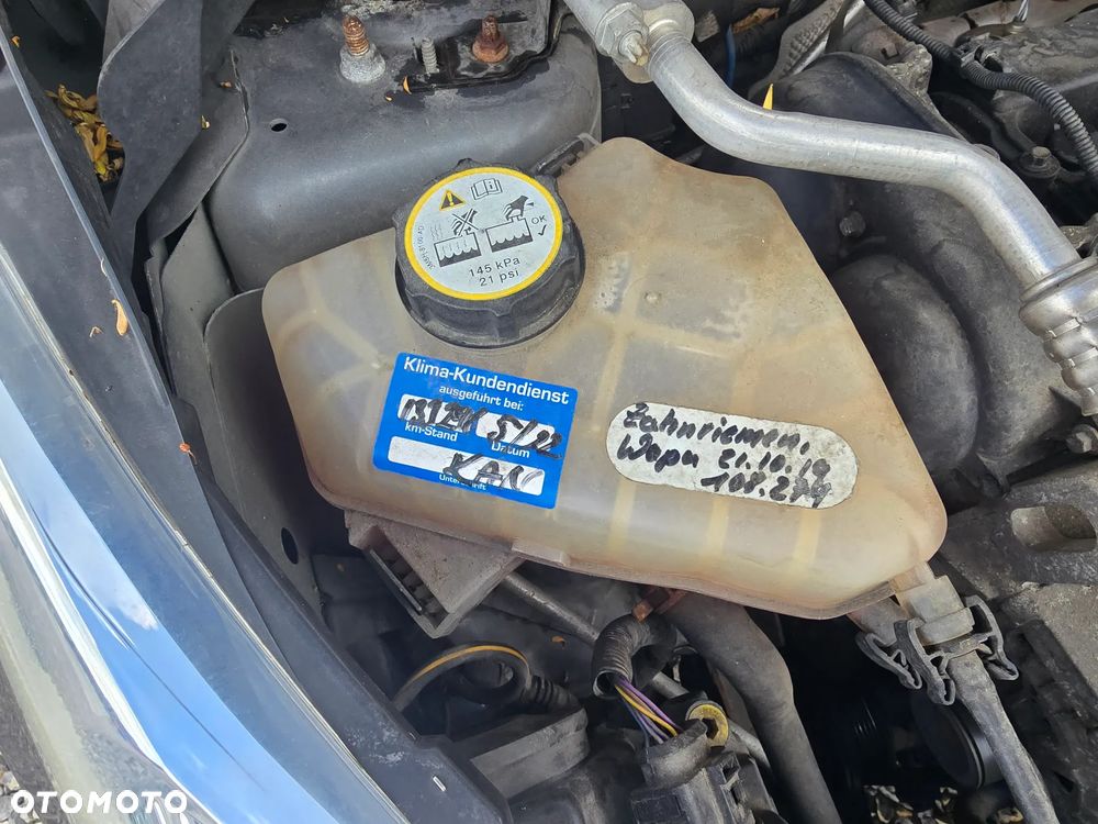 Ford Fiesta - 25