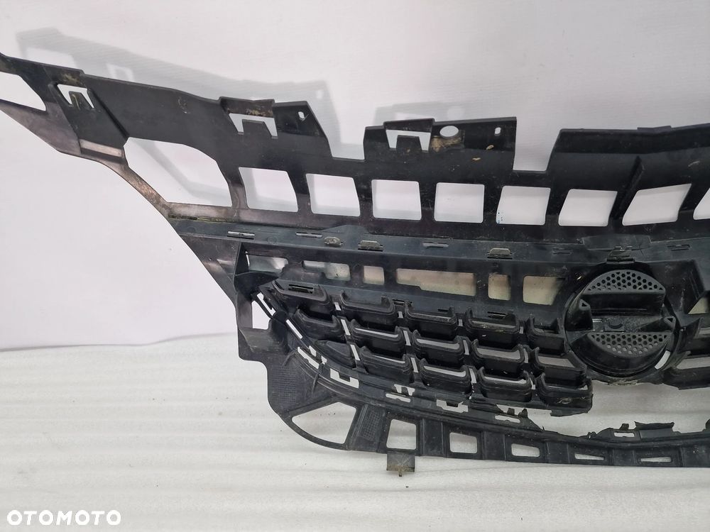 OPEL ASTRA 4 IV J 09- ATRAPA / GRILL / CHROM PRZEDNI PRZÓD , NR 13266577 , NR AUKCJI GR215 - 18