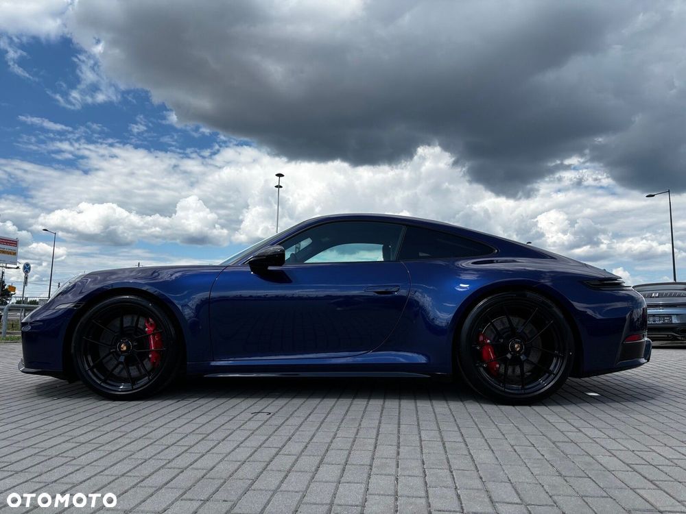 Porsche 911 - 4