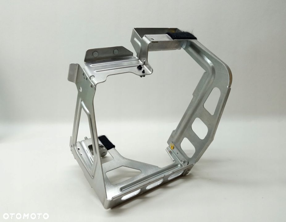 MOCOWANIE BEZPIECZNIKÓW MERCEDES SL R231 400 3.0 - 3