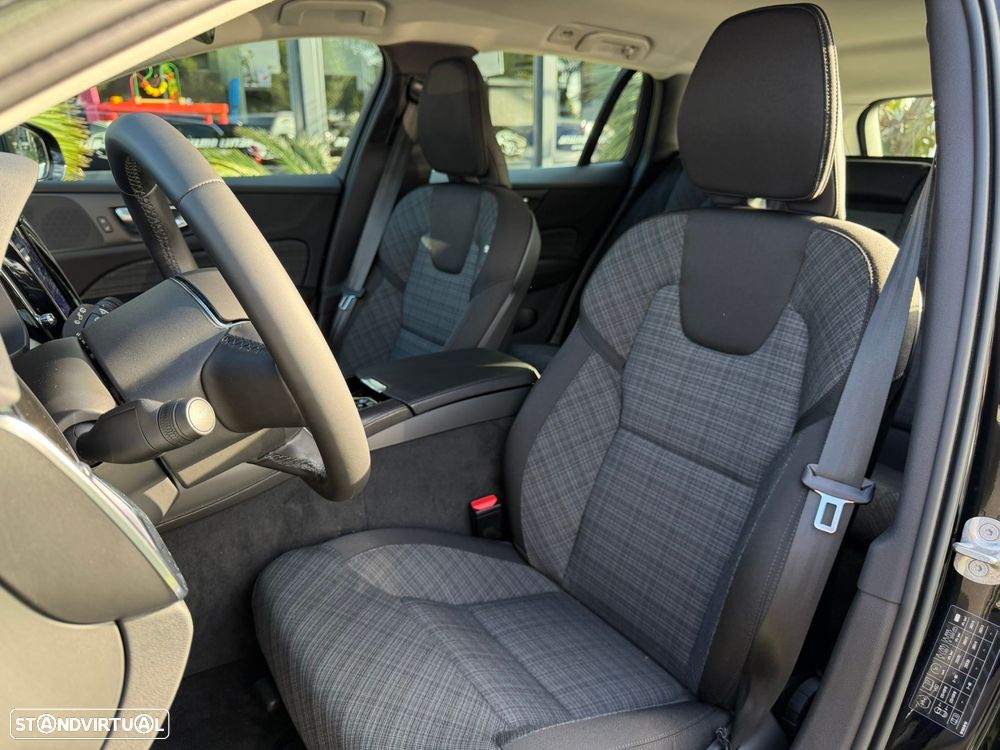 Volvo V60 2.0 T6 AWD TE Essential - 15