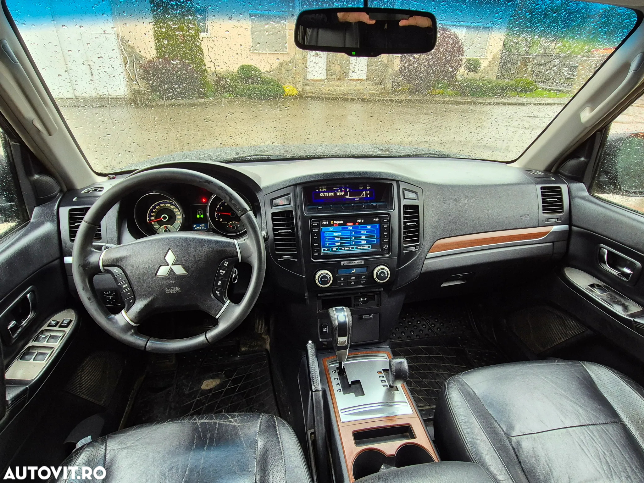 Mitsubishi Pajero LWB 3.2 DI-D Instyle A/T - 6