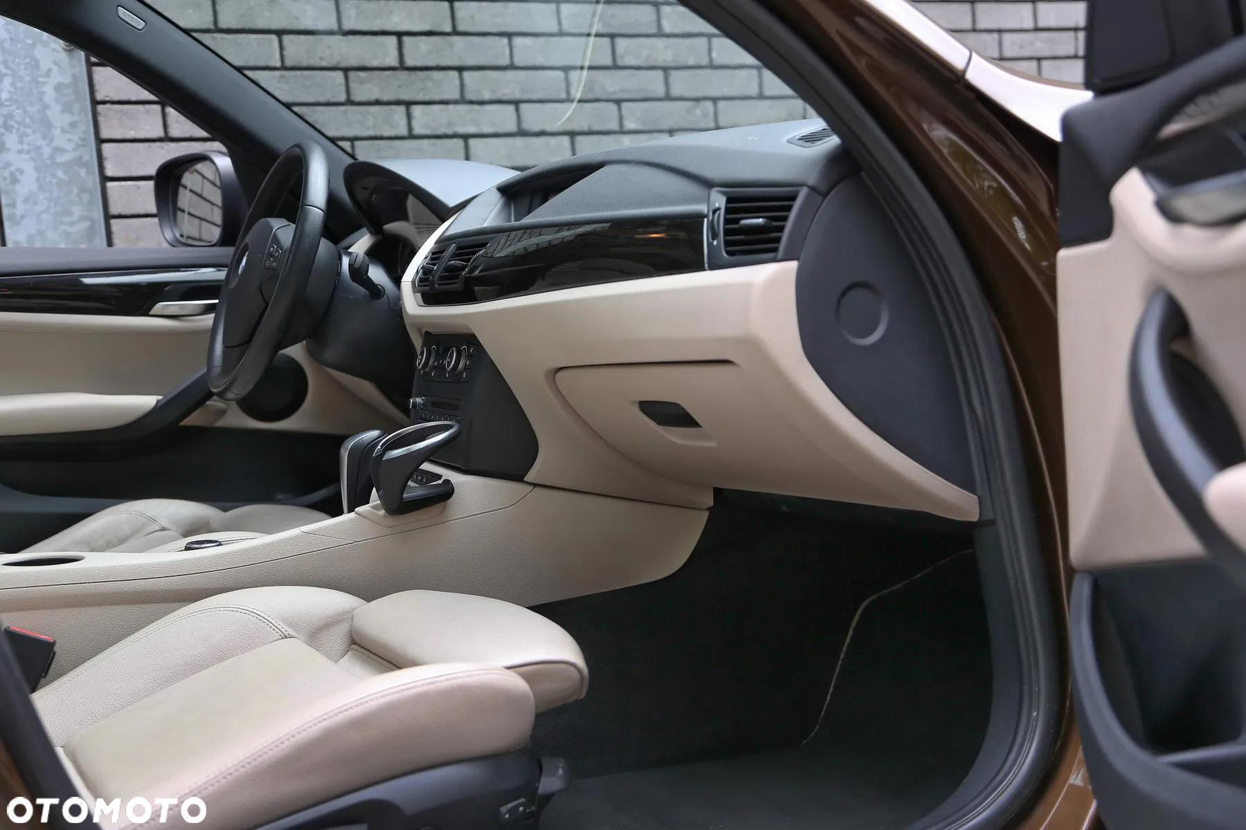 BMW X1 xDrive20d - 32