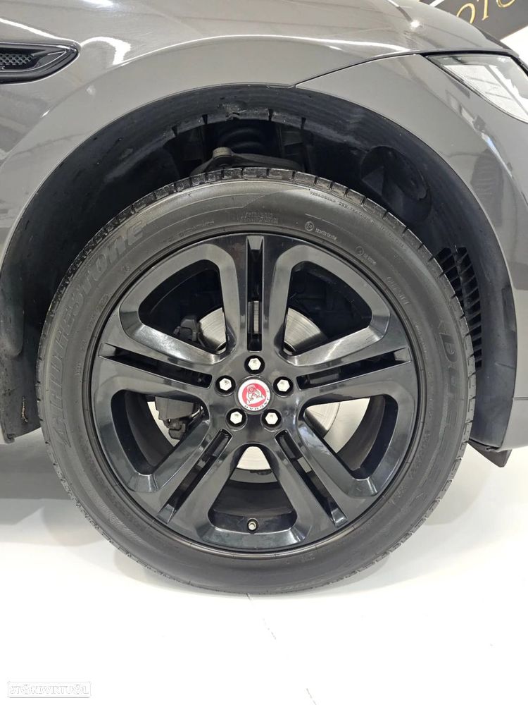 Jaguar F-Pace 2.0 i4D R-Sport AWD Aut. - 10