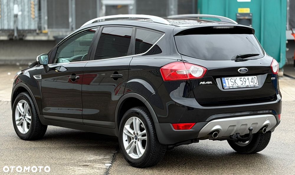 Ford Kuga 2.0 TDCi 4x4 Titanium - 2