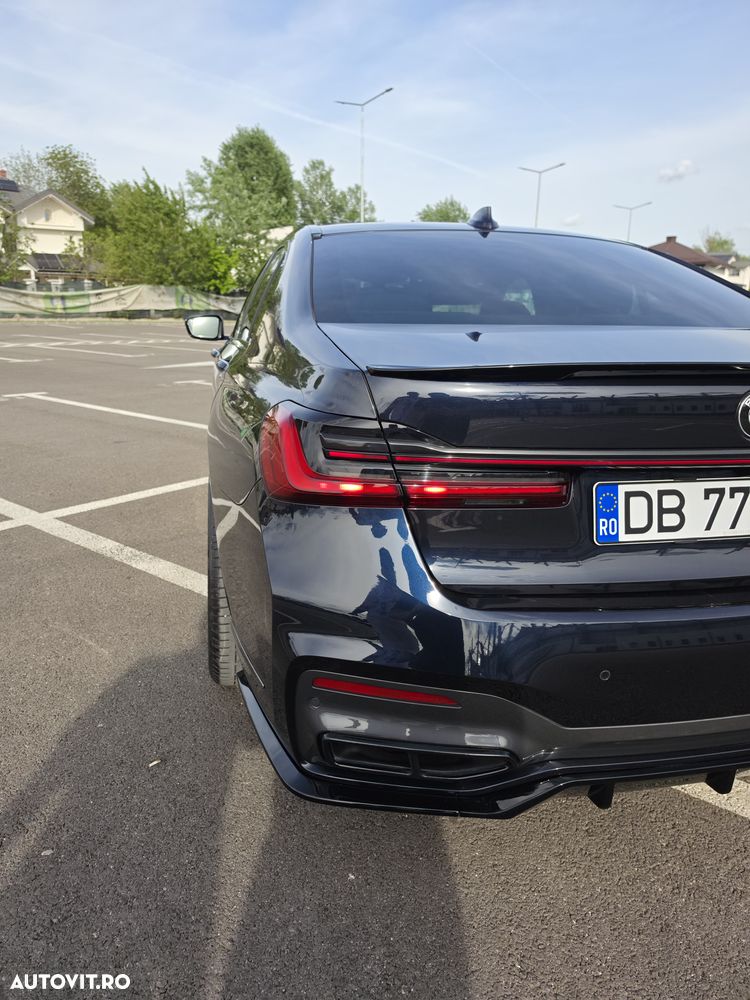 BMW Seria 7 730d xDrive - 13