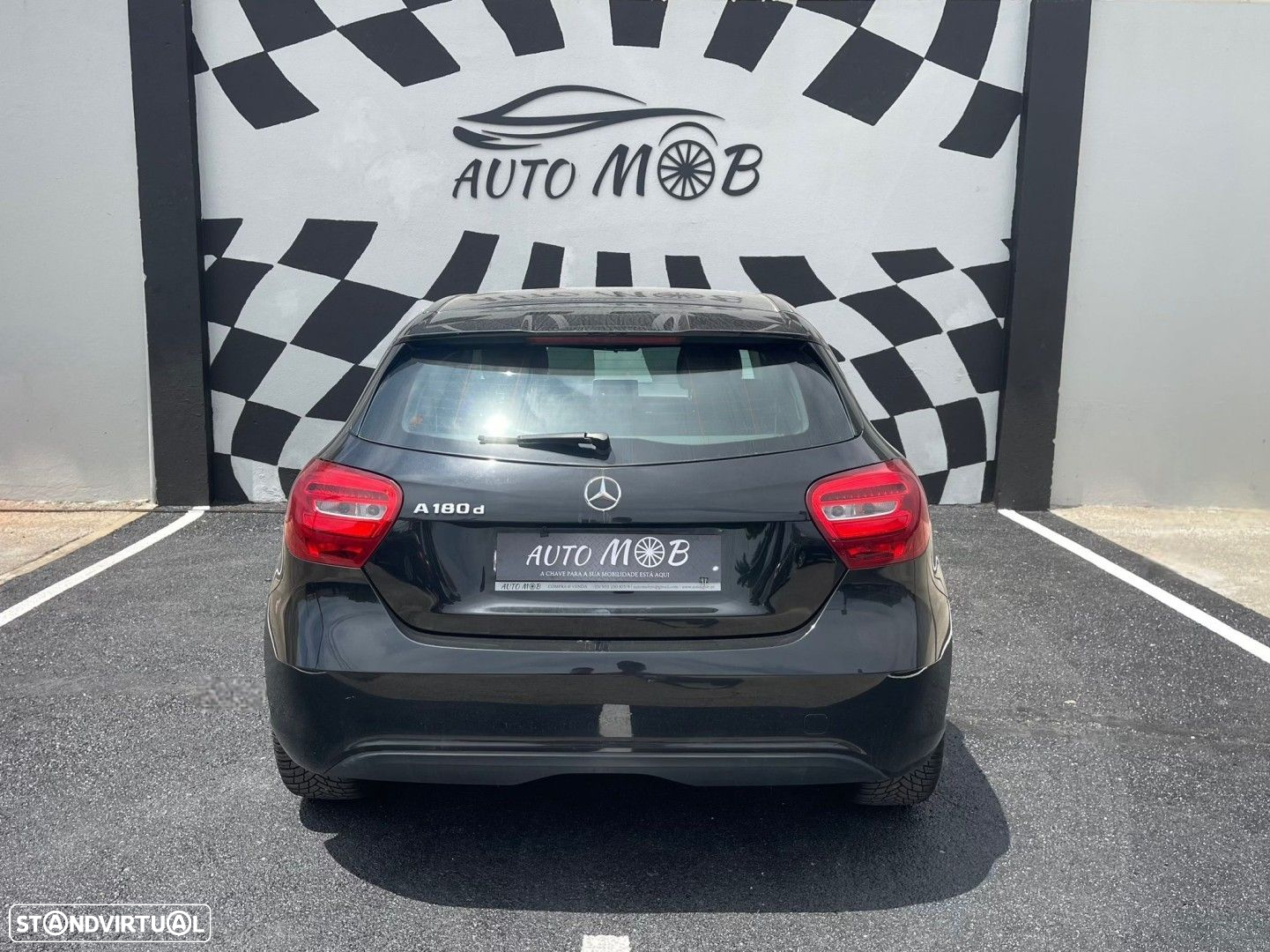 Mercedes-Benz A 180 d Fleet Pack Urban - 10